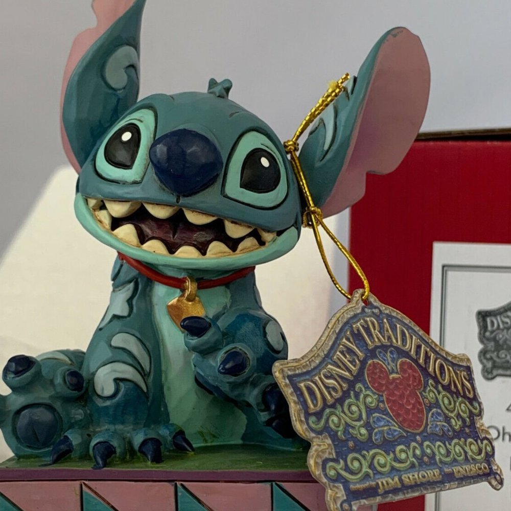 COPY - Disney Traditions Jim Shore Stitch Personality Pose New in box -